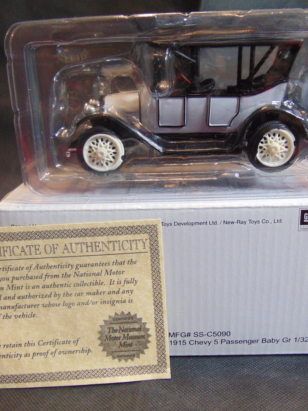 MFG USA 1915 Chevy 5 Passenger Baby Grand L Touring Die-Cast Car
